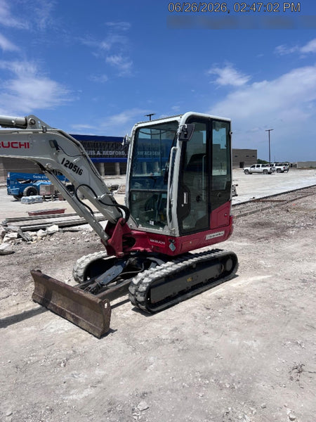 2020 TAKEUCHI TB-235-2CR