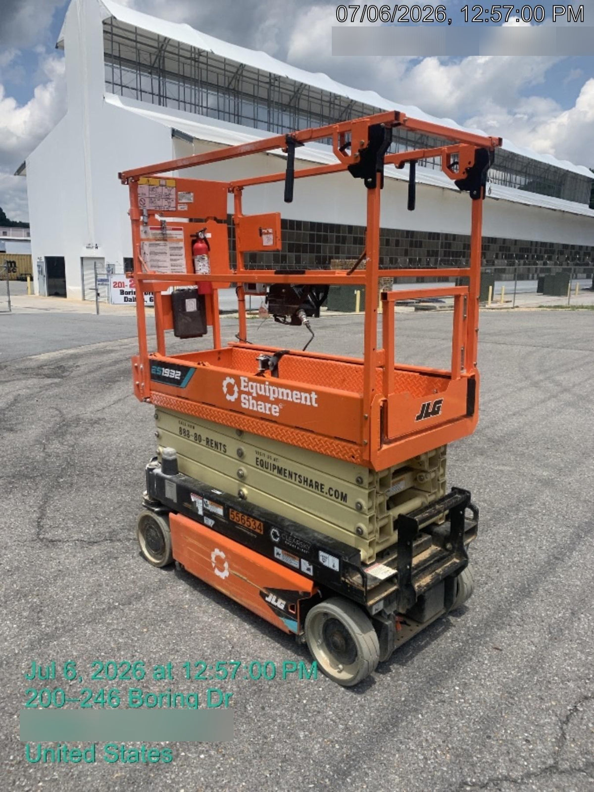 2025 JLG ES1932