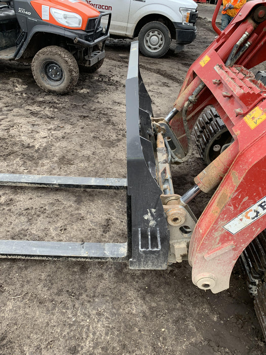 2022 PALADIN 48" Pallet Forks - Paladin
