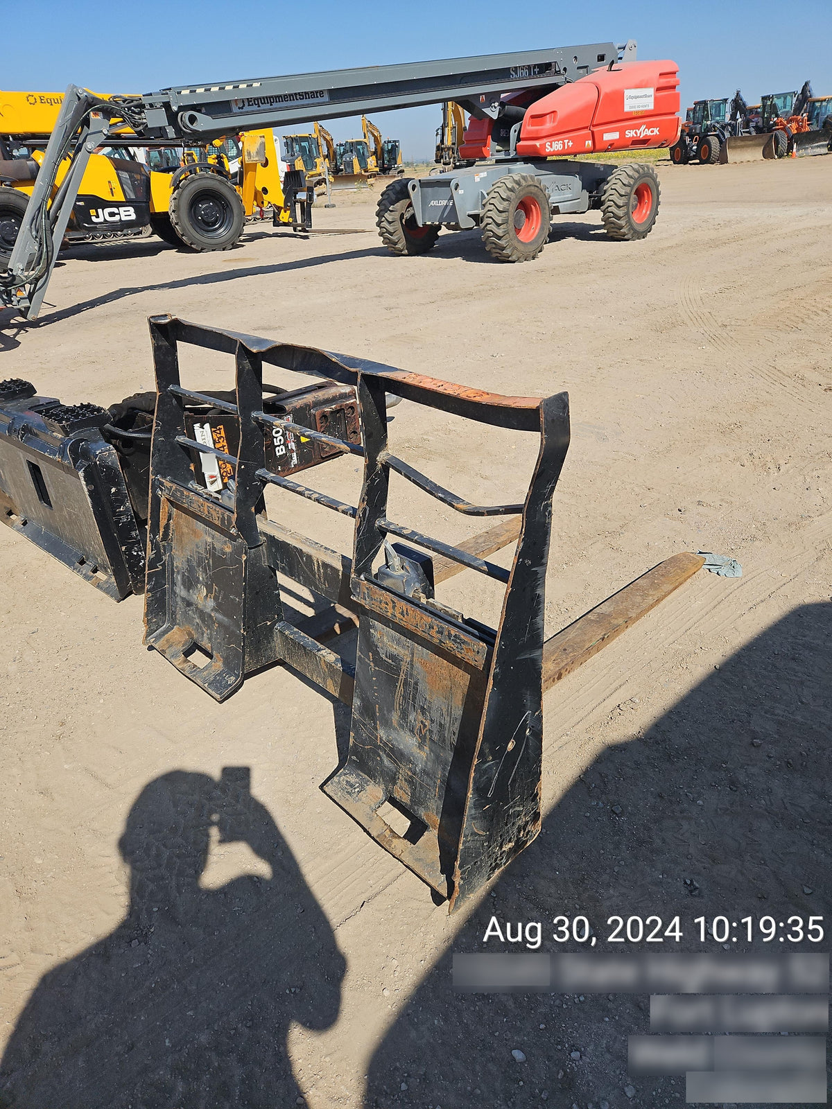 2022 ARROW MATERIAL HANDLING 60" Pallet Forks - Arrow