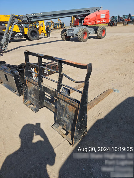2022 ARROW MATERIAL HANDLING 60" Pallet Forks - Arrow