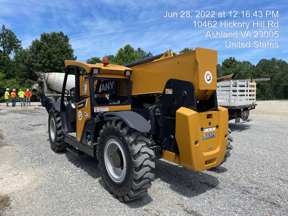 2022 SANY STH1256