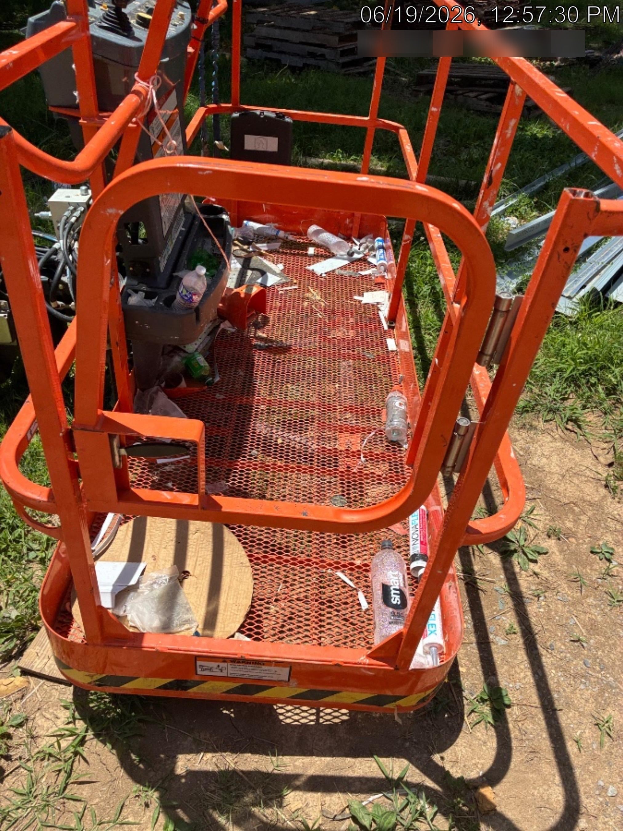 2024 JLG 860SJ