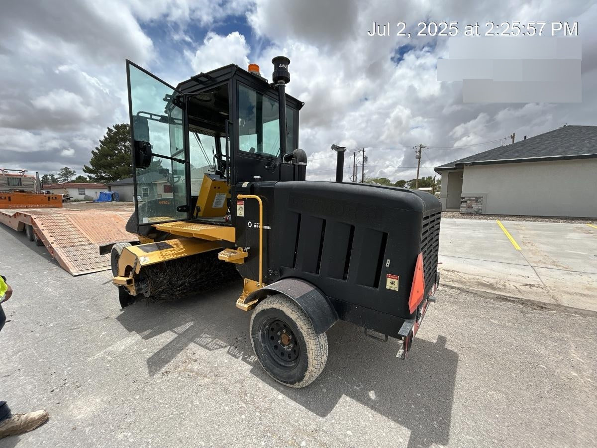 2022 LAYMOR SM450