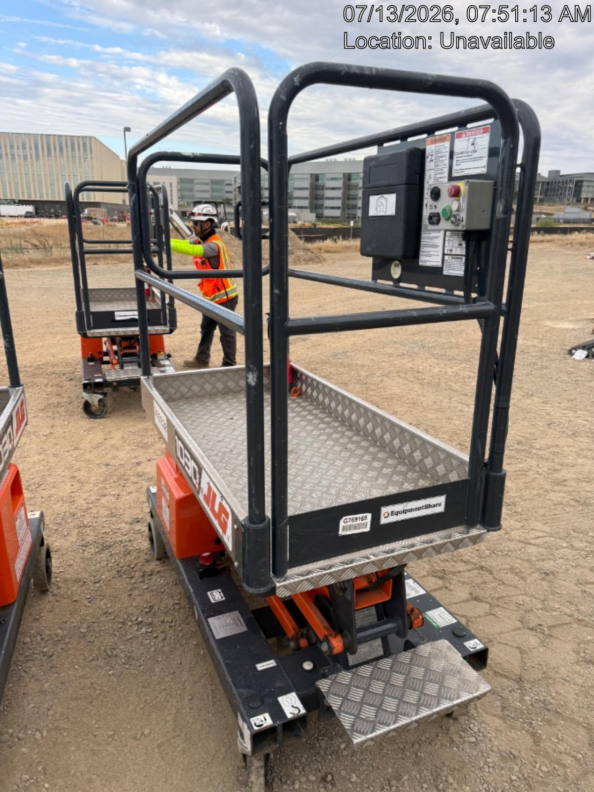 2023 JLG 1030P