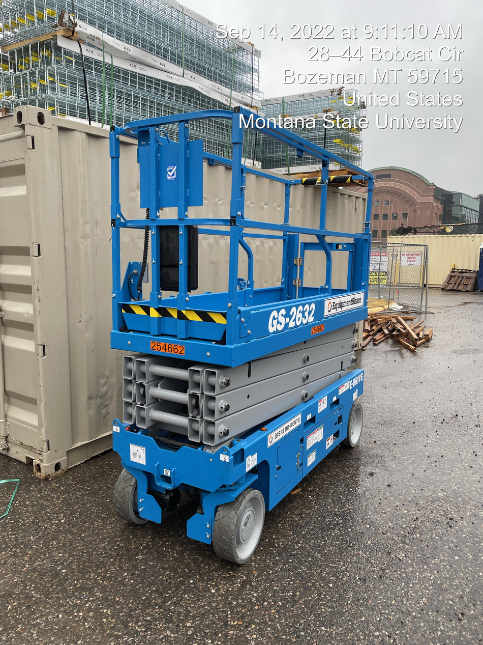 2022 GENIE GS-2632