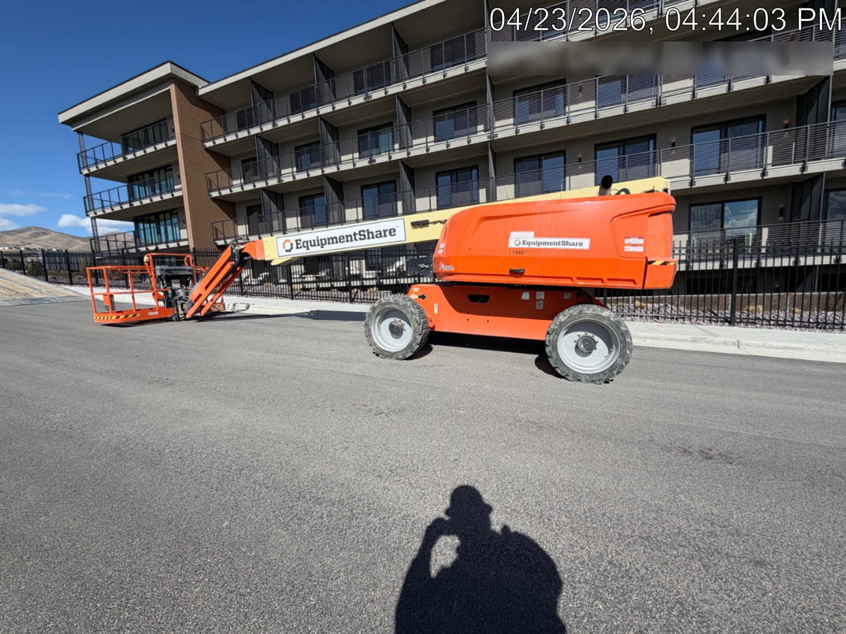 2021 JLG 660SJ