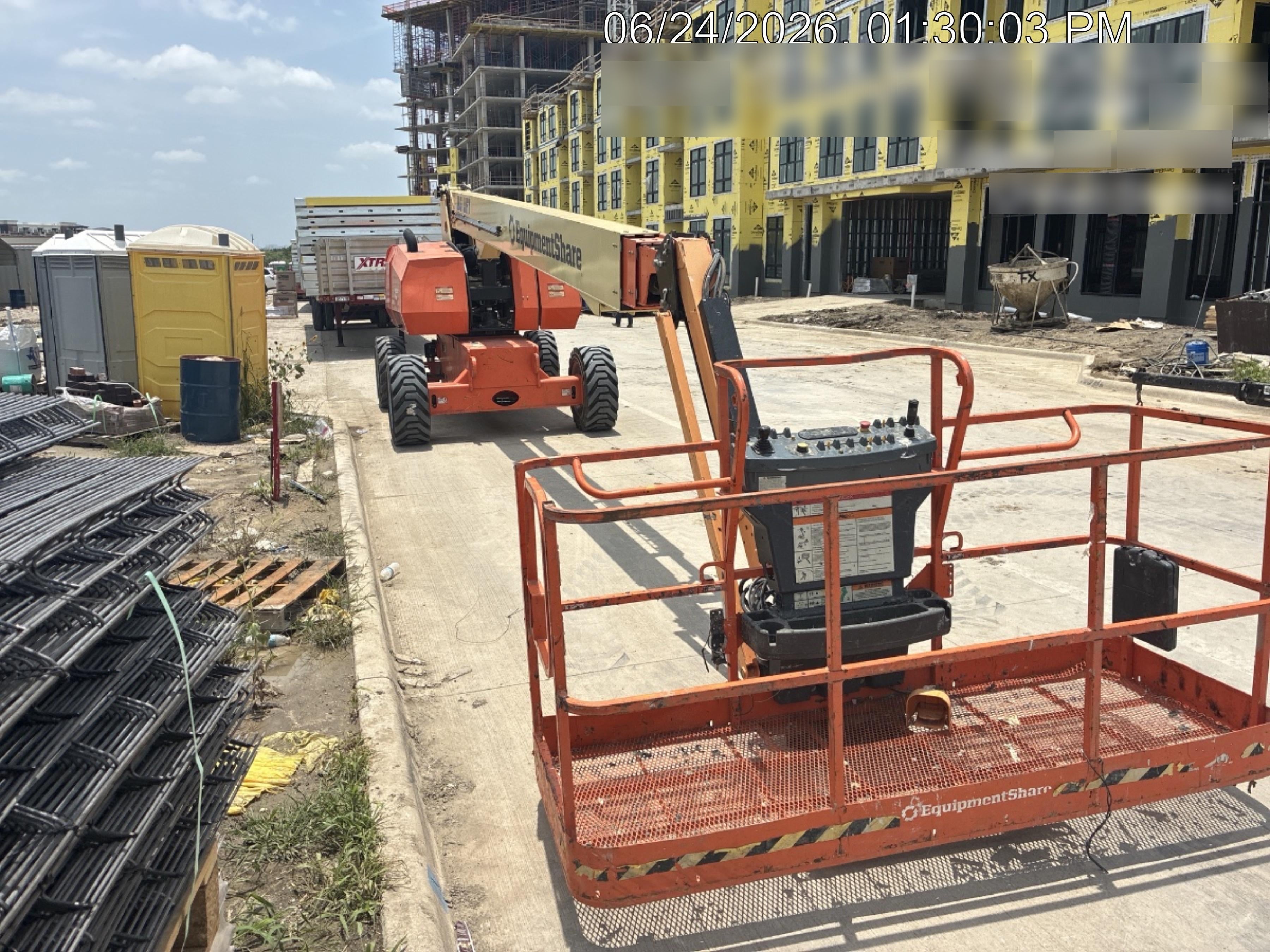 2023 JLG 860SJ
