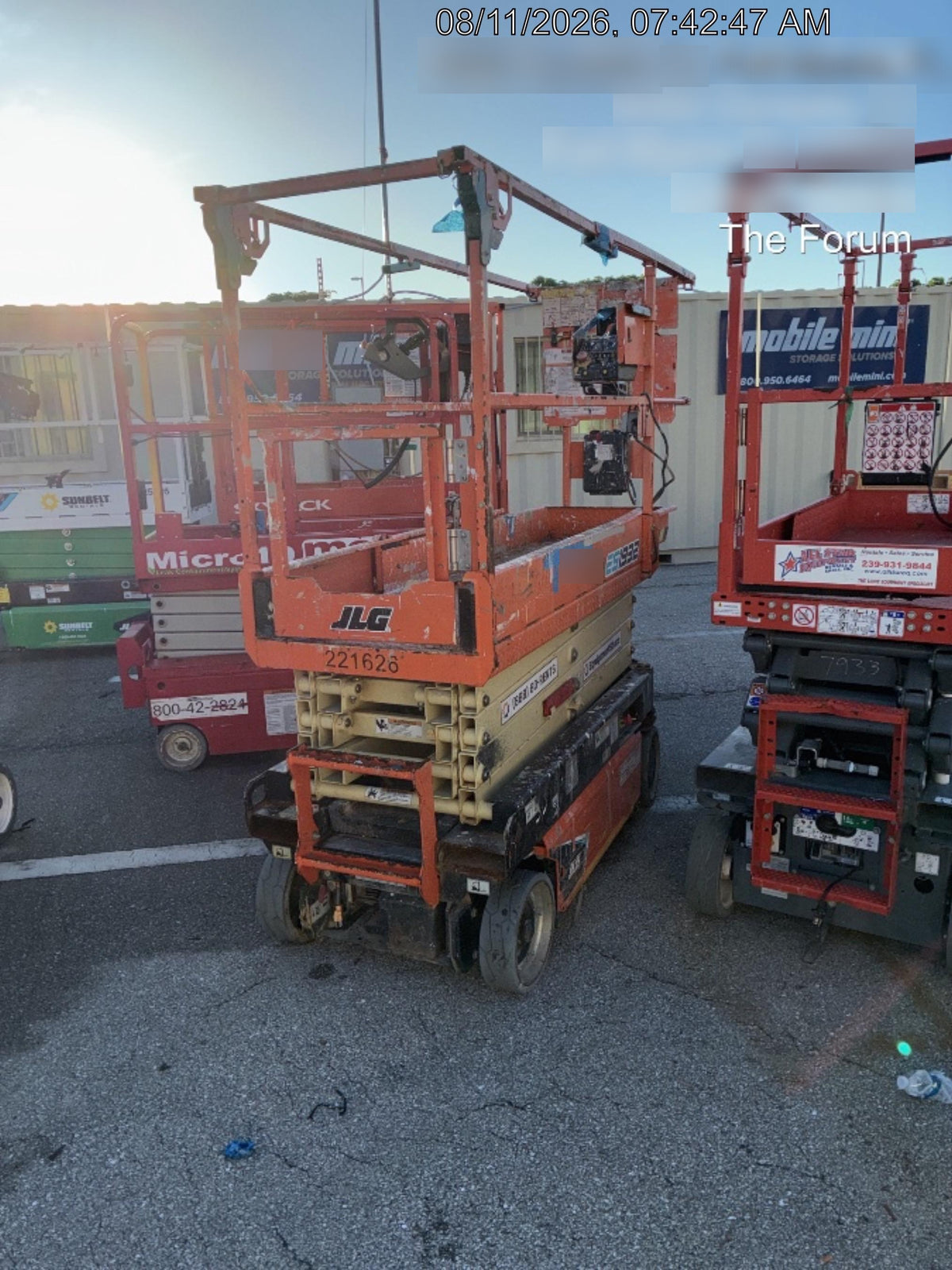 2022 JLG ES1932