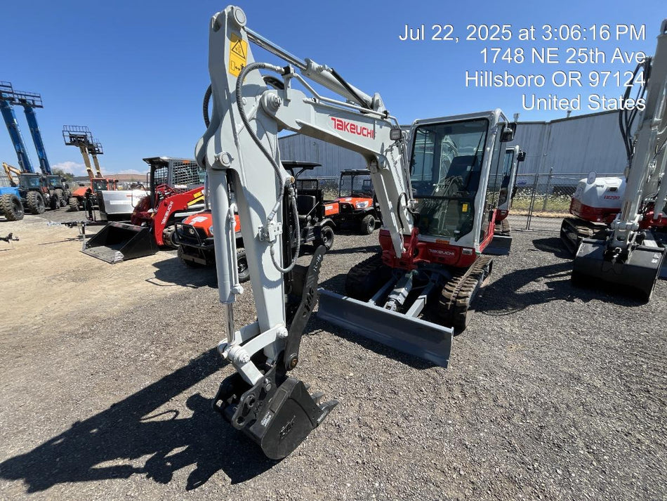 2025 TAKEUCHI TB235-2CR