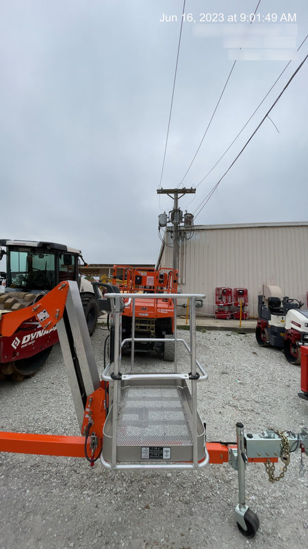 2023 JLG T500J