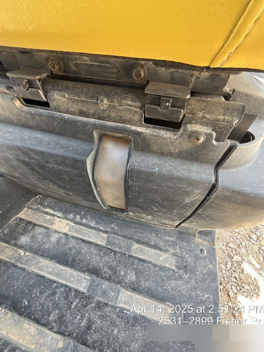 2021 John Deere XUV560E GATOR 4WD Utility Cart - 2-Seat, GAS, Canopy - ROPS, Windshield