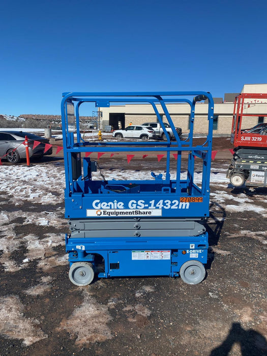 2022 GENIE GS-1432