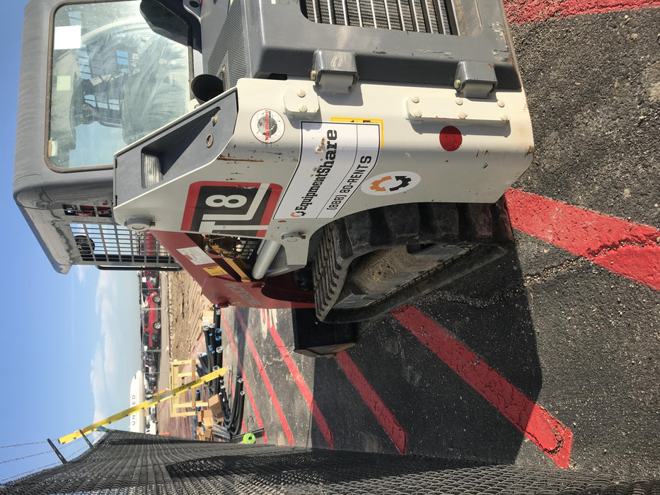 2019 TAKEUCHI TL8