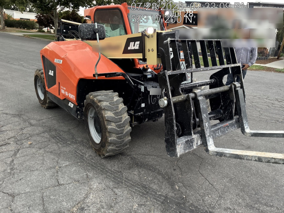 2025 JLG 519
