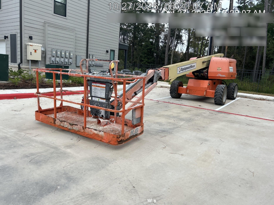 2019 JLG 660SJ