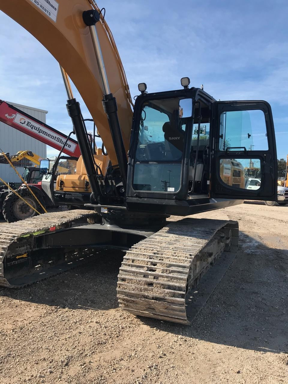 2019 SANY SY265C LC