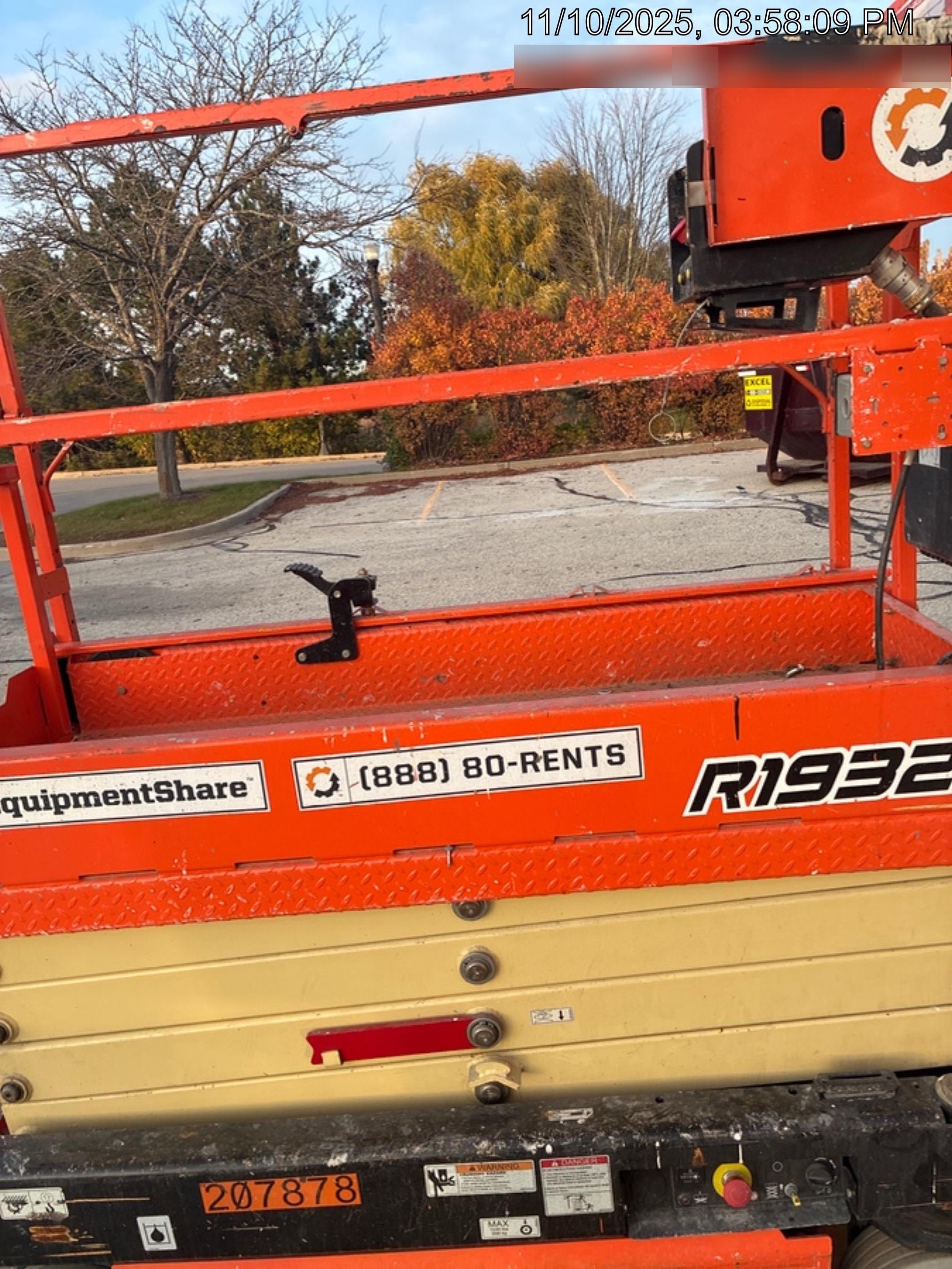 2022 JLG R1932