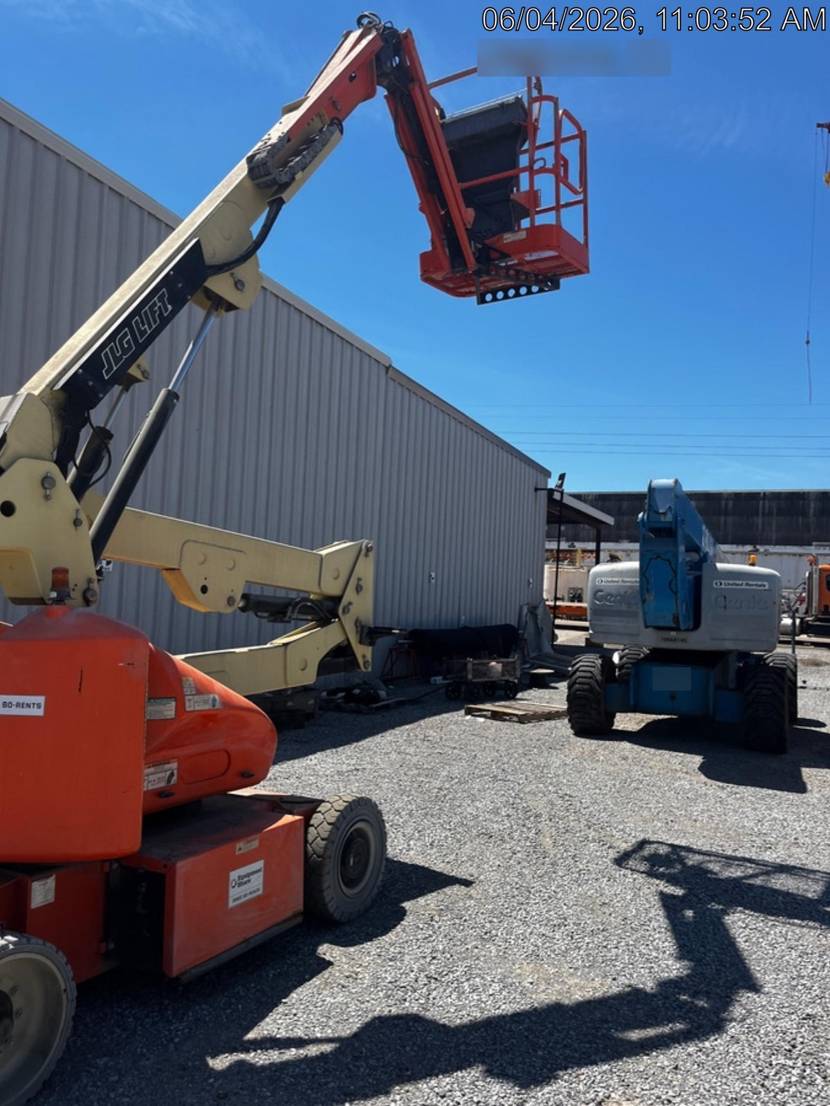 2020 JLG E400AJPN