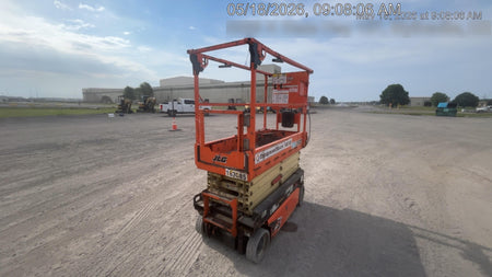 2021 JLG ES1932