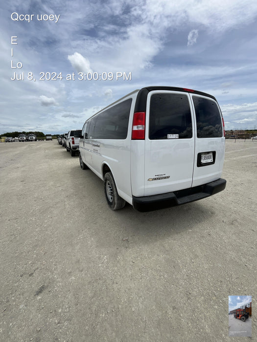 2023 CHEVROLET Express Van - Rental