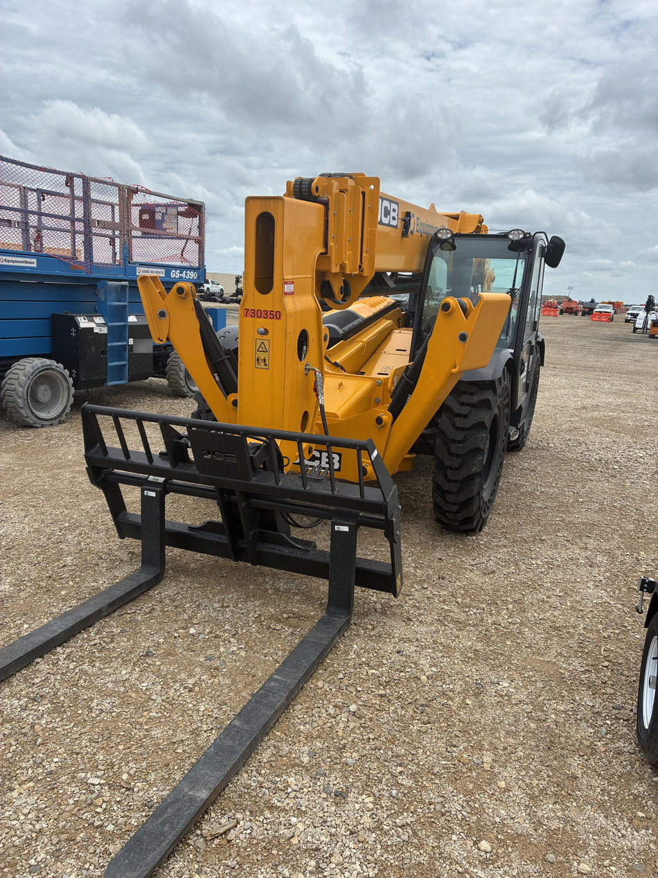 2026 JCB 514-56