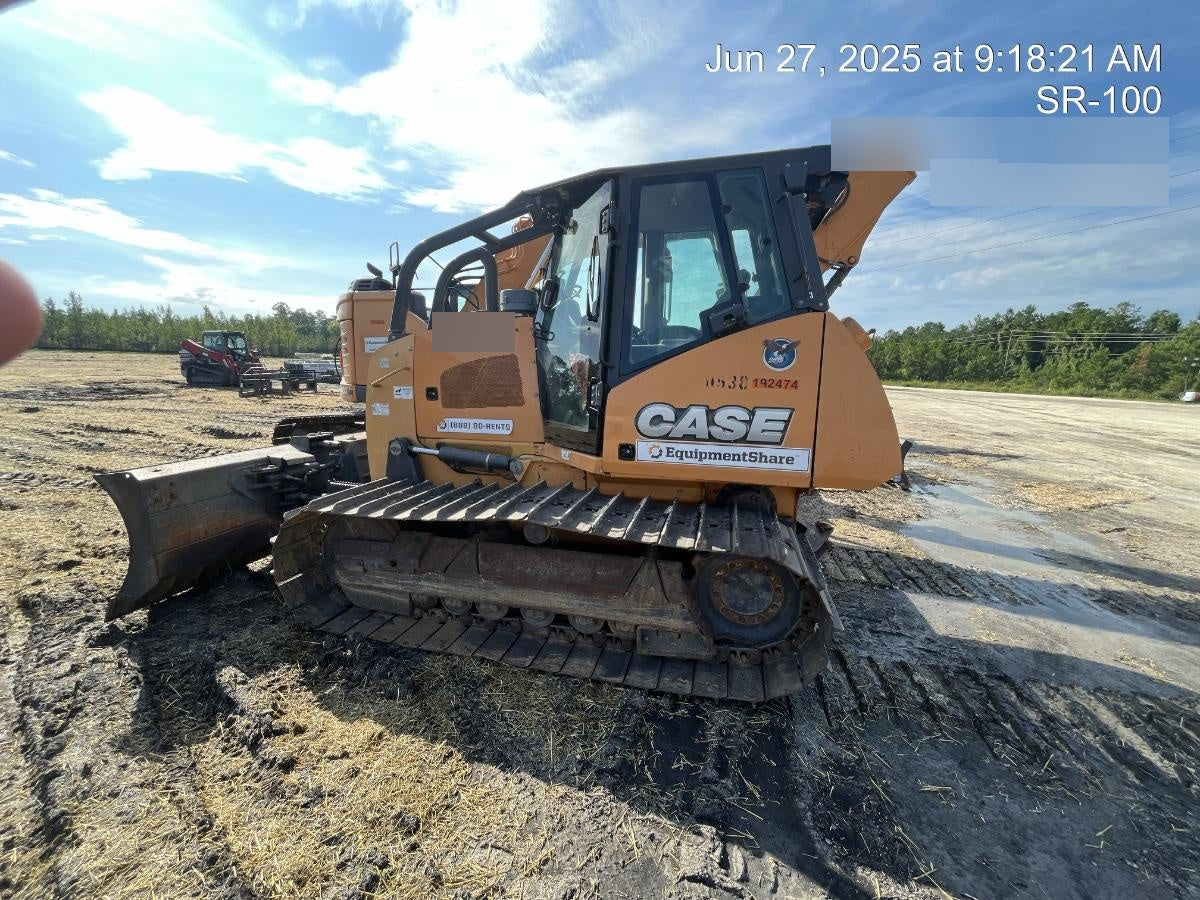2016 CASE 850M