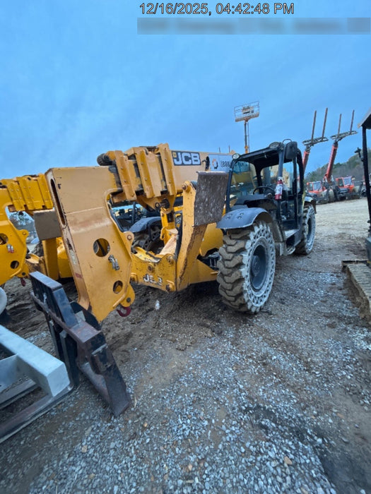 2019 JCB 510-56