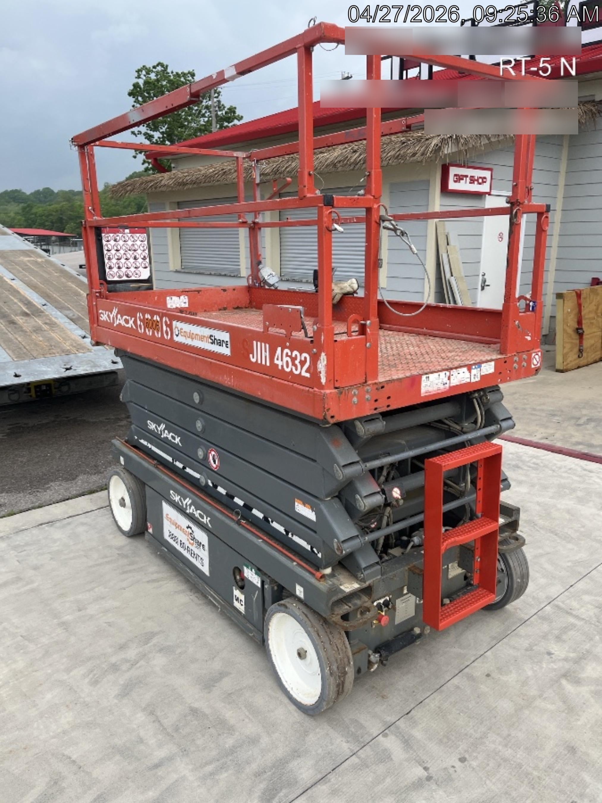 2017 Skyjack SJIII-4632 Skyjack SJ4632, Trojan Battery Set, Extended Warranty 5yr/5k hr