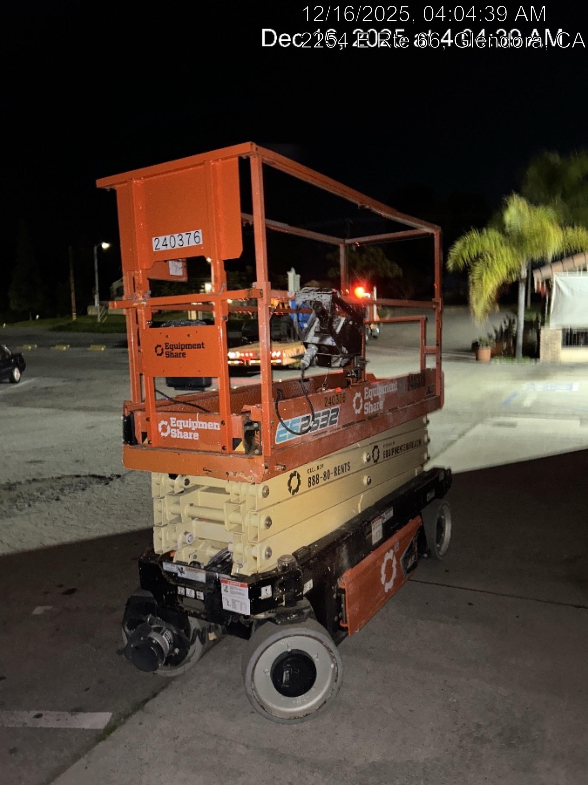 2022 JLG ES2632