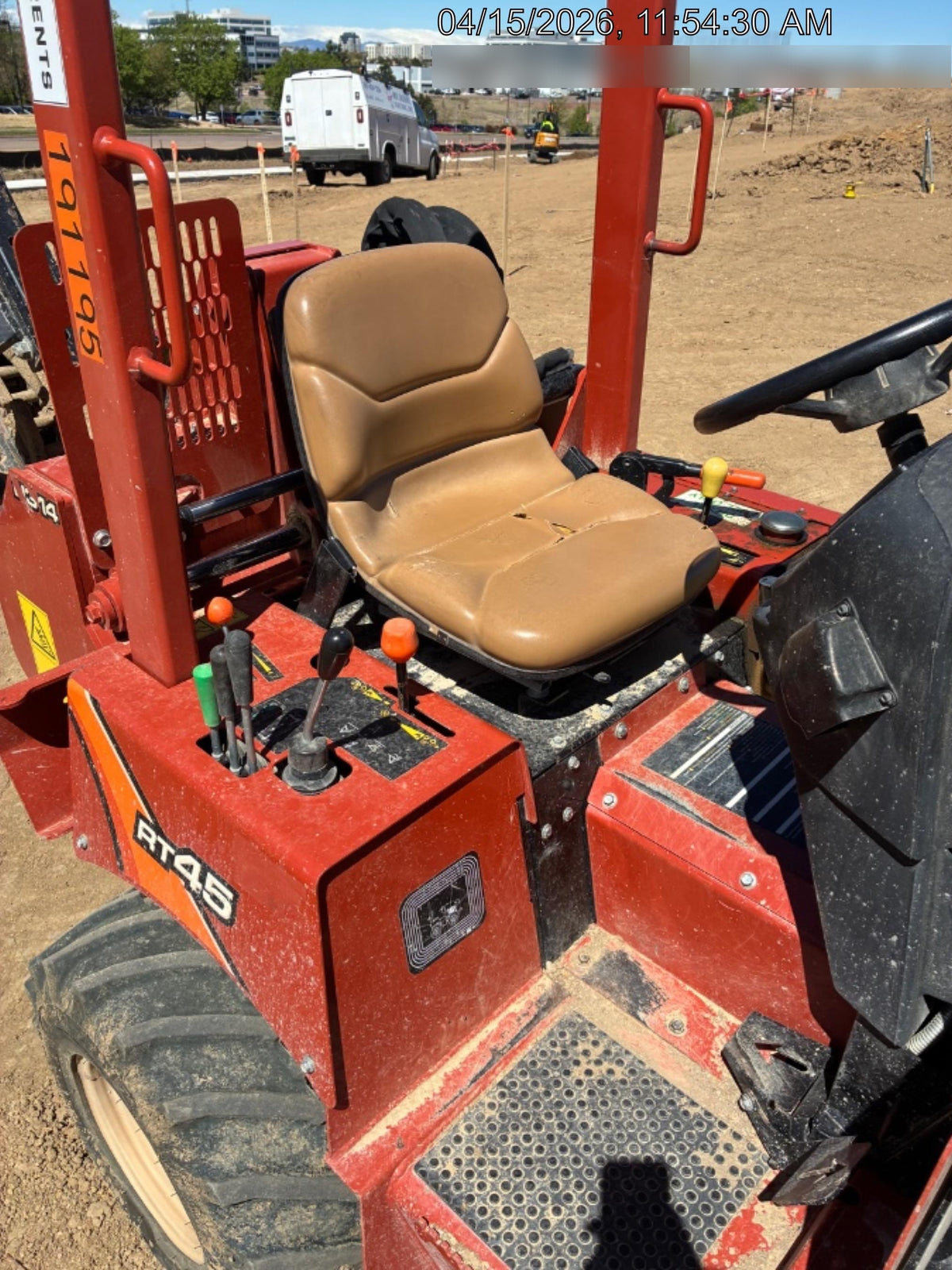 2022 DITCH WITCH RT45A
