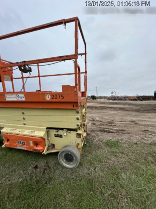 2016 JLG 3246ES