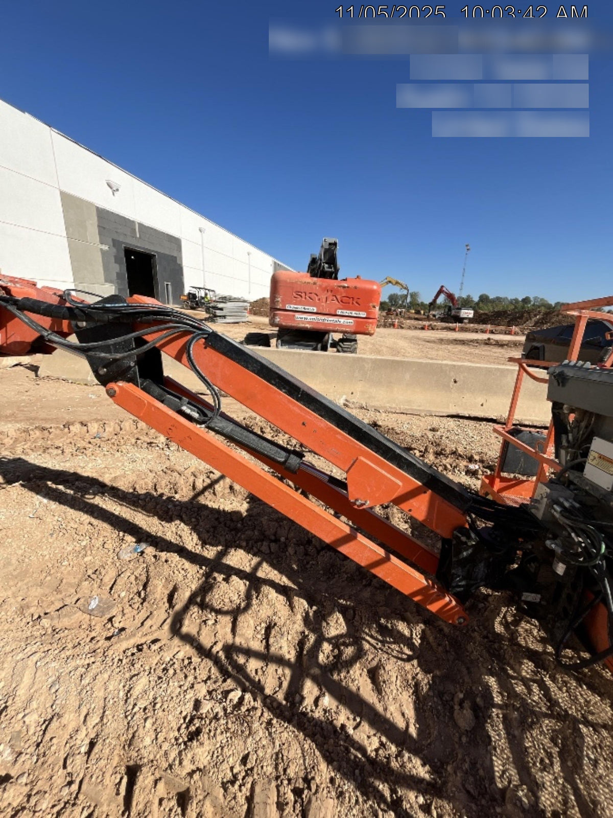 2021 JLG 660SJ