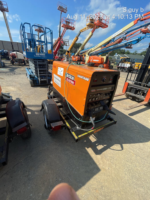 2021 Lincoln Electric Vantage 322 Vantage 322 Ready Pak 3 w/ Decals, ORANGE (includes trailer, cable rack, fender light kit) NO Telematics