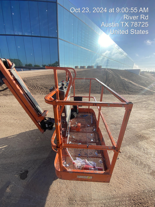 2019 JLG 450AJ