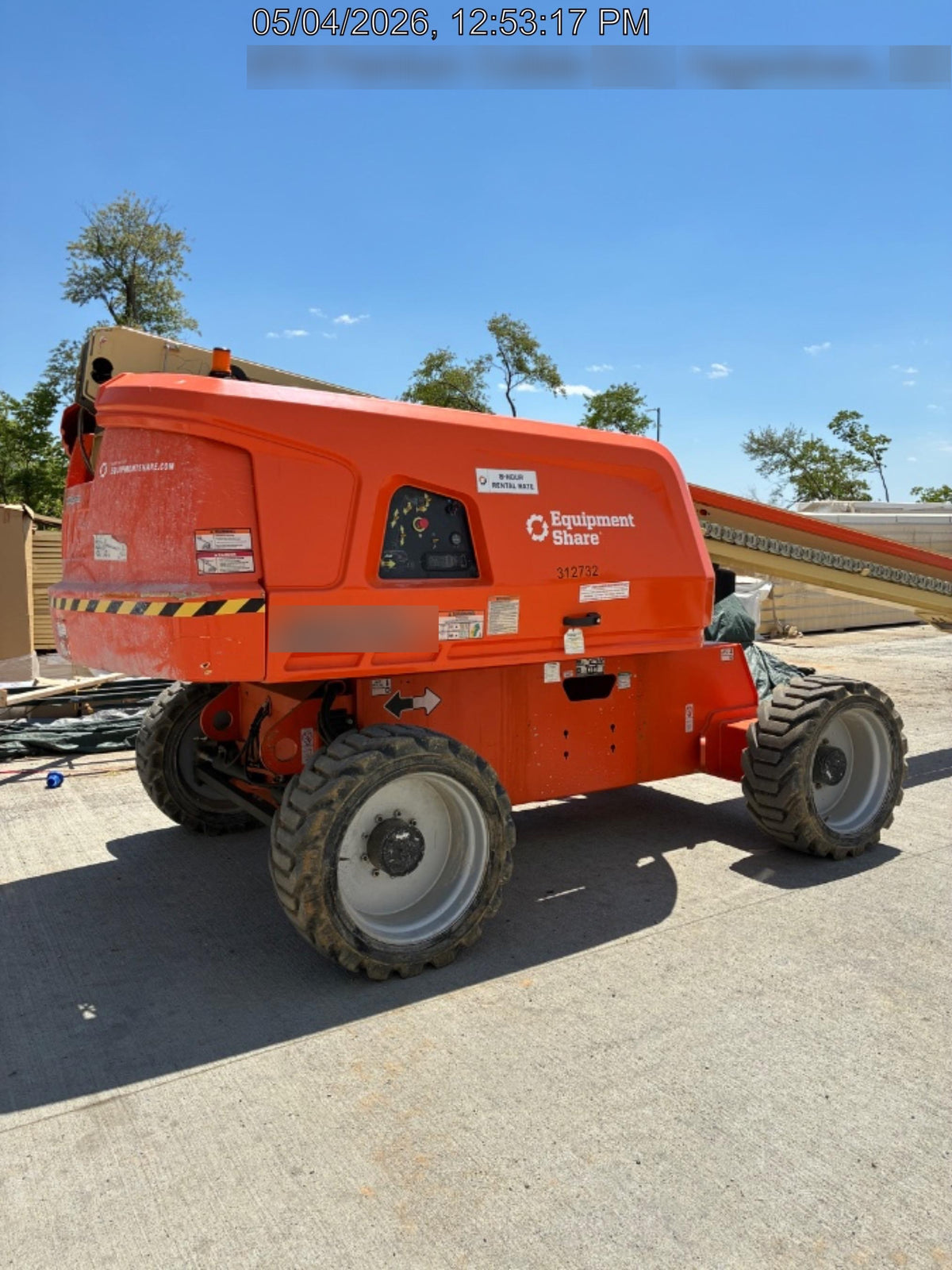 2023 JLG 660SJ