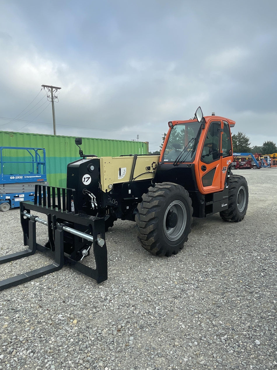 2026 JLG 1732