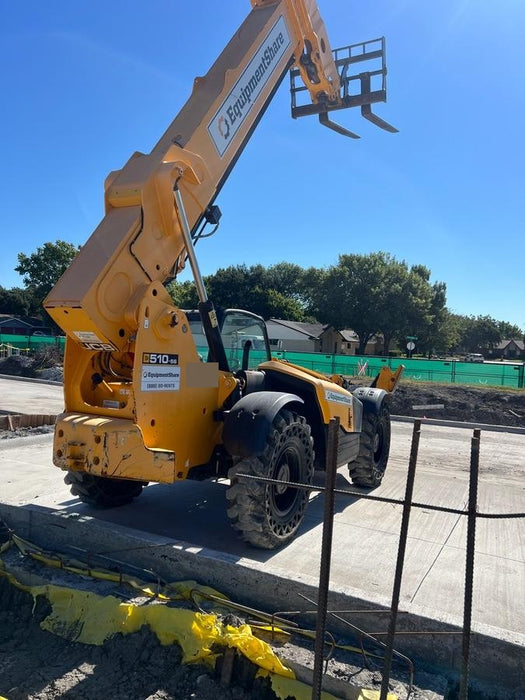 2019 JCB 510-56 Open ROPS, 74 HP, Solid Tires, Worklights, Beacon, Aux Hydraulics, Lifting Eye 66" Carriage/60" Forks