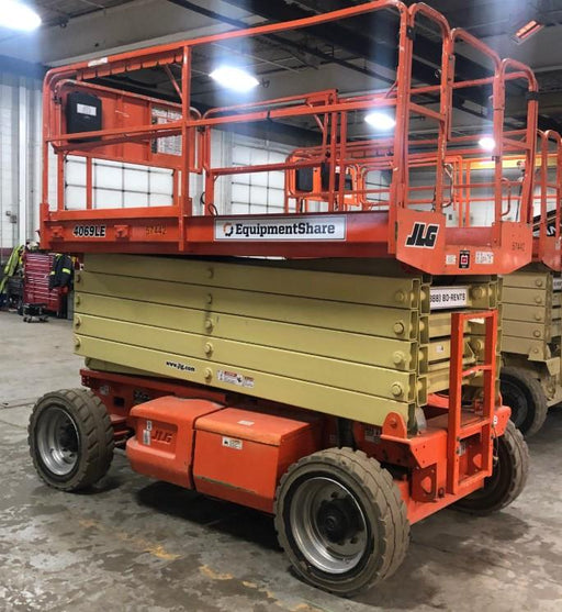 2007 JLG 4069LE Standard Rental Specs