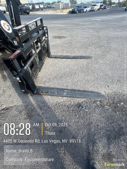 2024 JLG 1001095418S