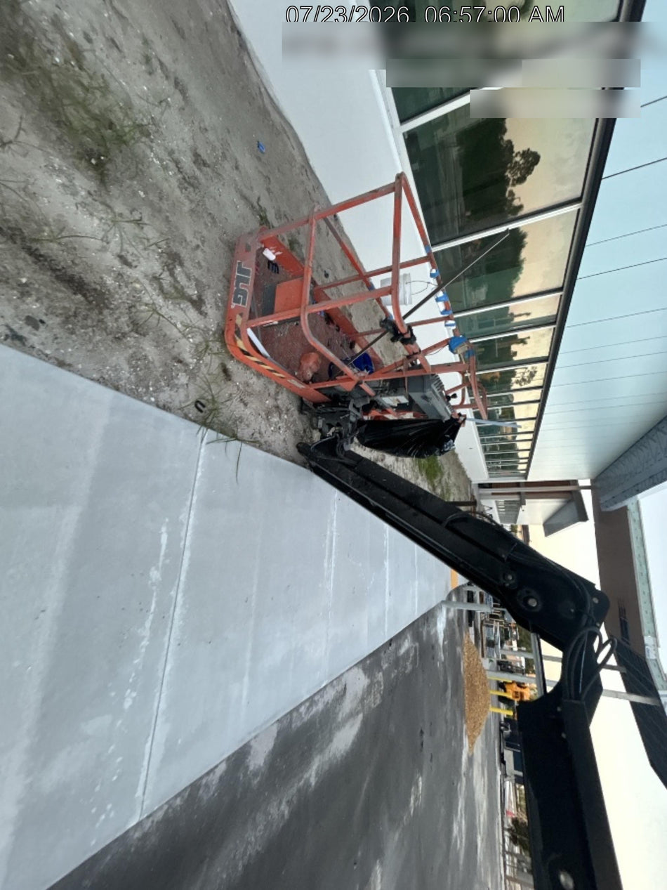 2023 JLG 460SJ
