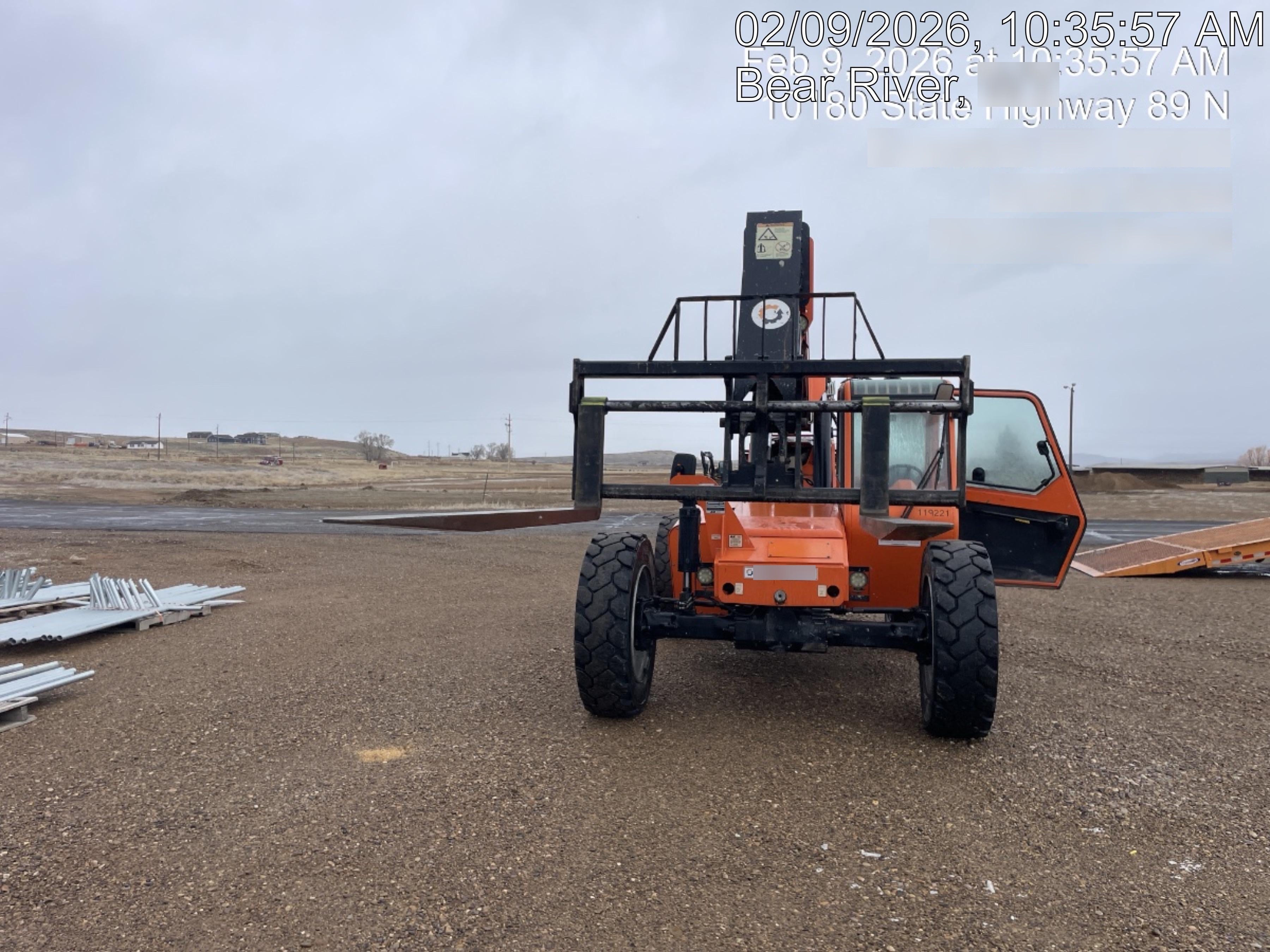 2020 SKYTRAK 8042
