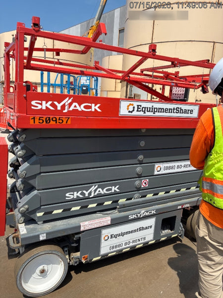 2021 SKYJACK SJ4740