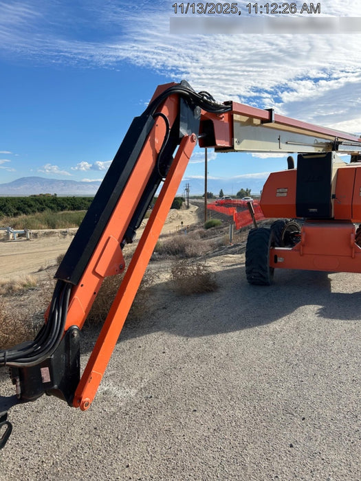 2020 JLG 800AJ