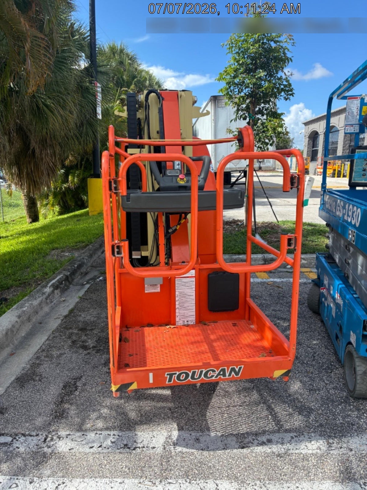 2022 JLG 26E
