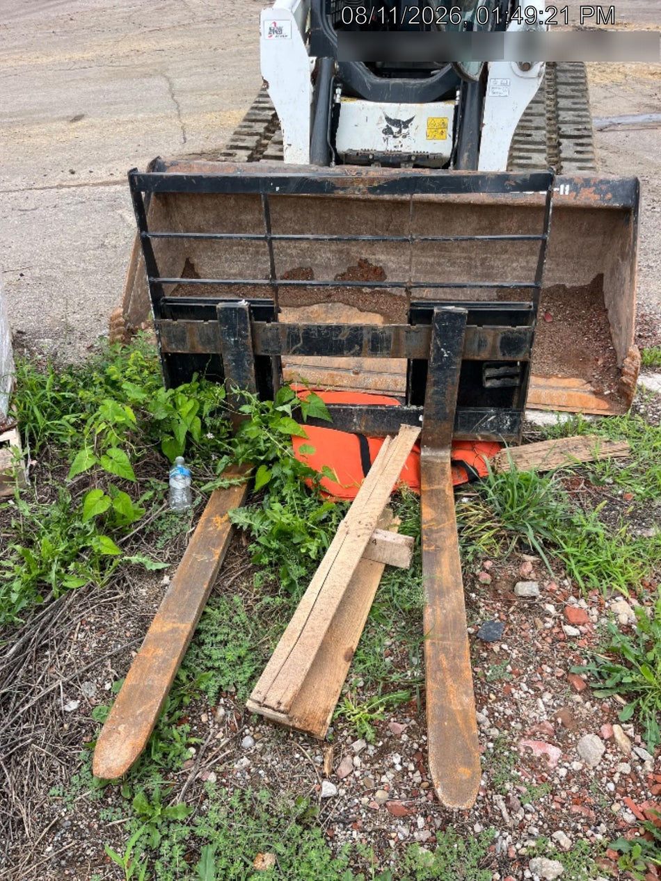 2023 ARROW MATERIAL HANDLING 48" Pallet Forks - Arrow