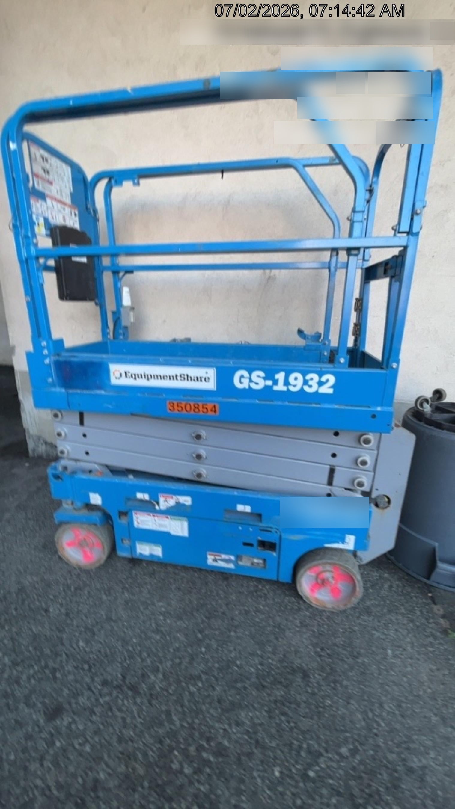 2023 GENIE GS-1932