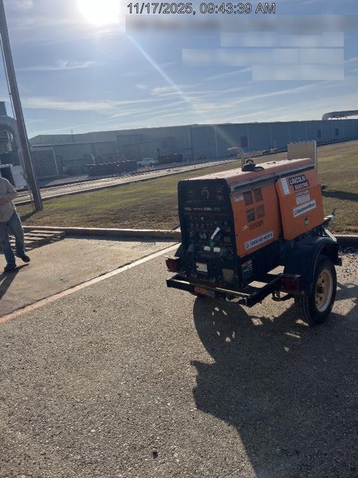 2021 Lincoln Electric Vantage 322 Vantage 322 Ready Pak 3 w/ Decals, ORANGE (includes trailer, cable rack, fender light kit) NO Telematics