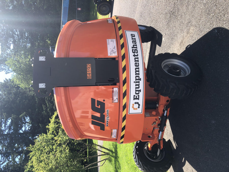 2020 JLG 400S
