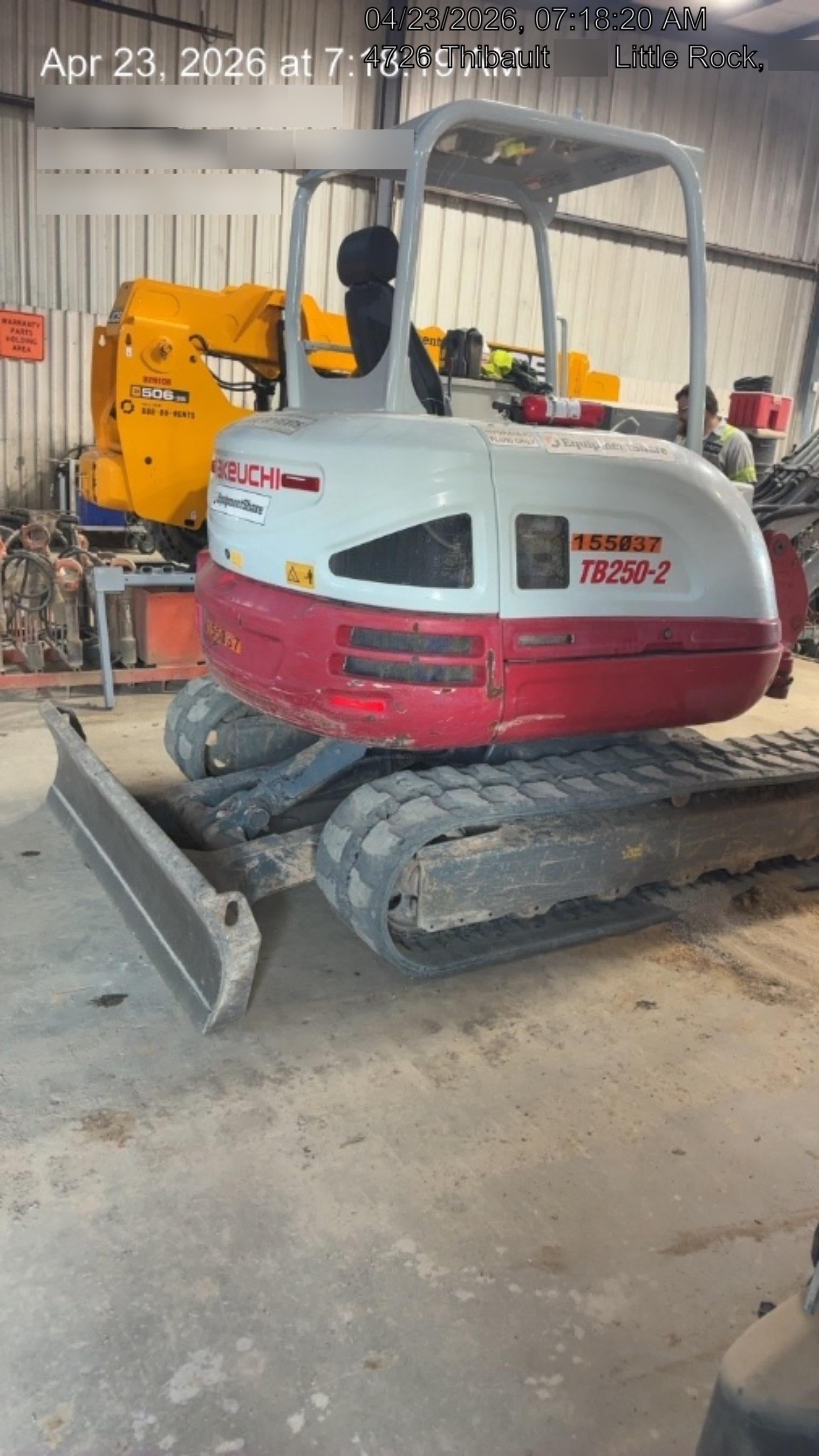 2021 TAKEUCHI TB250-2